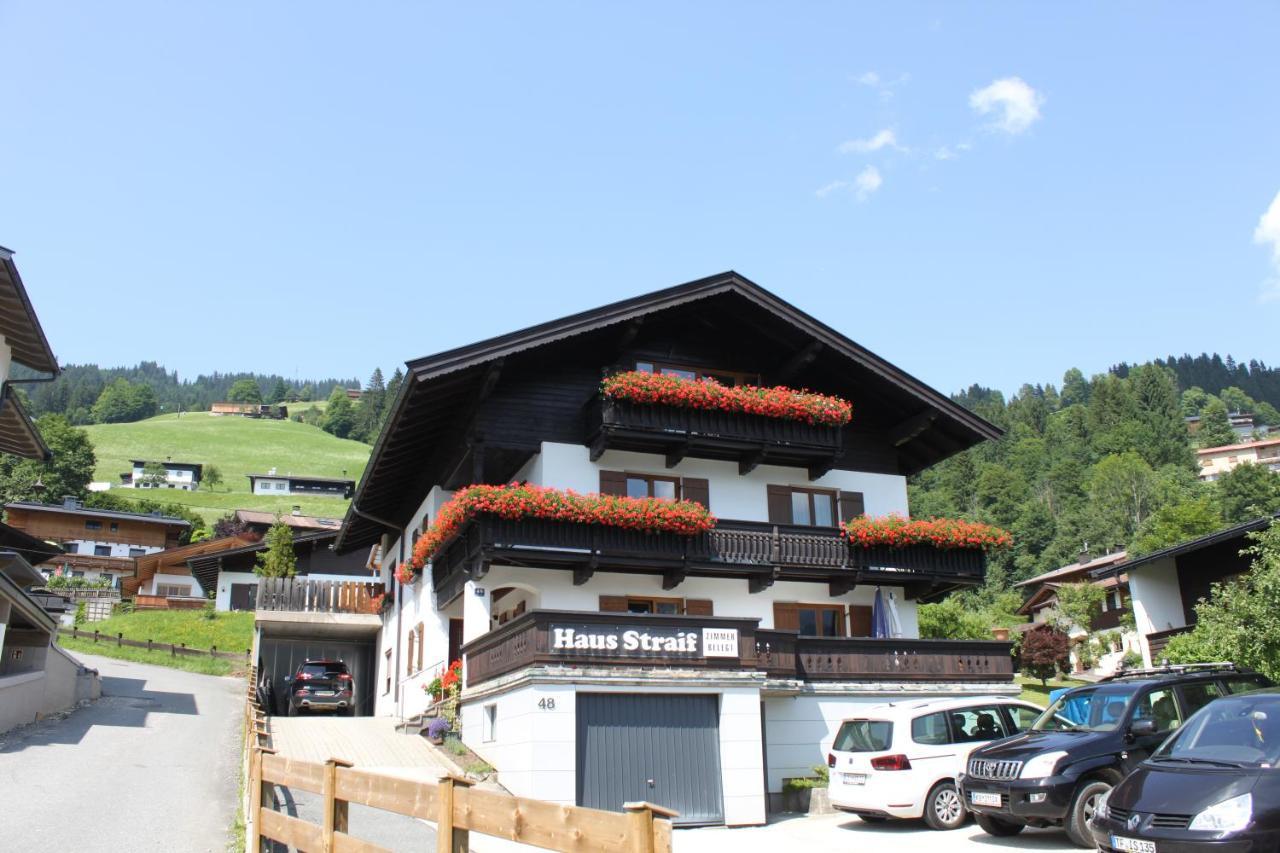 Haus Straif Apartment Brixen im Thale Ngoại thất bức ảnh
