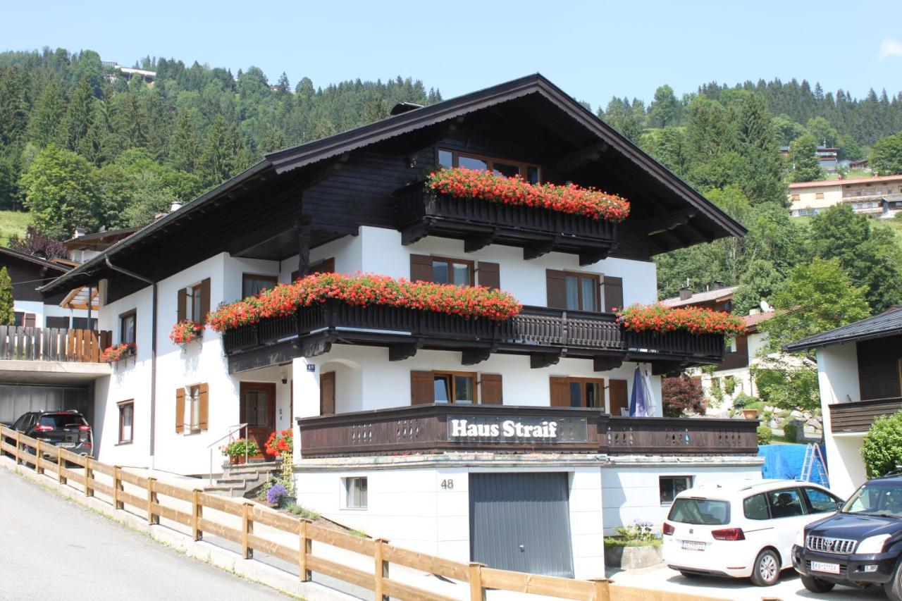 Haus Straif Apartment Brixen im Thale Ngoại thất bức ảnh